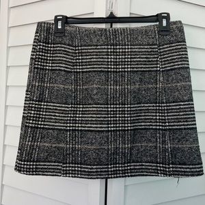 Black/Ivory skirt,  Size Medium